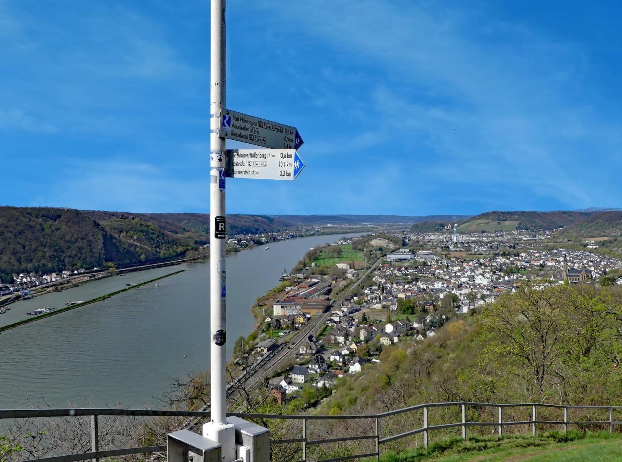 Margaretes Gaestehaus Am Rheinsteig Wanderer Radfahrer Familien Business-Reisende Wlan Gratis Rheinbrohl Exterior photo