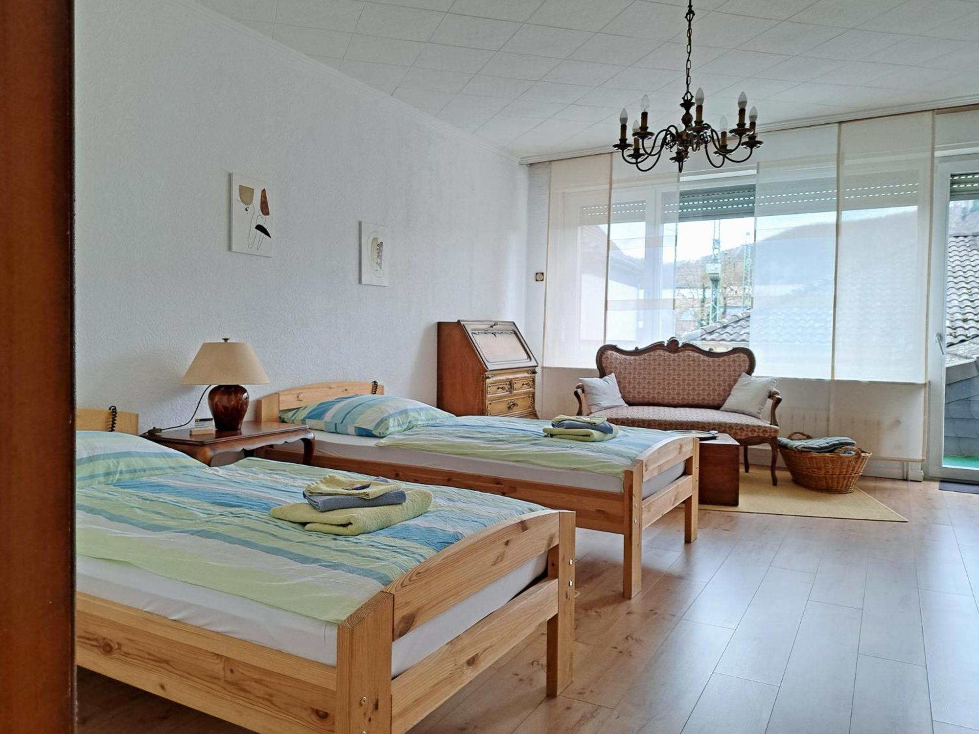 Margaretes Gaestehaus Am Rheinsteig Wanderer Radfahrer Familien Business-Reisende Wlan Gratis Rheinbrohl Exterior photo